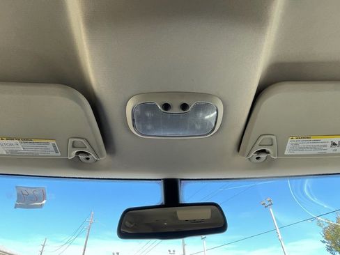 Used 2018 Dodge Journey SXT w/ Connectivity Group image 27