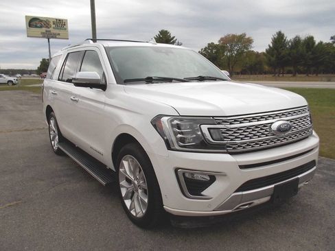 Used 2019 Ford Expedition Platinum image 8