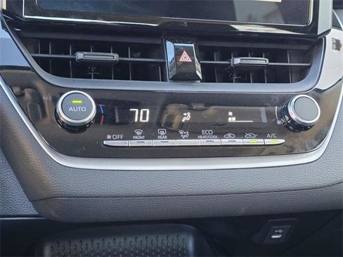 Certified 2025 Toyota Corolla LE image 17