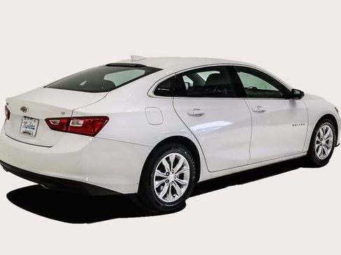 Used 2023 Chevrolet Malibu LT image 6