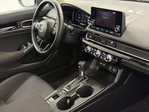 Used 2023 Honda Civic EX image 8