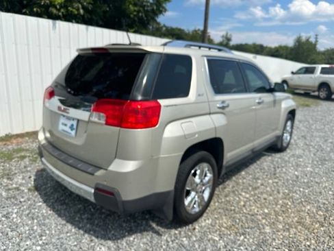 Used 2015 GMC Terrain SLT w/ LPO, Protection Package FWD image 5