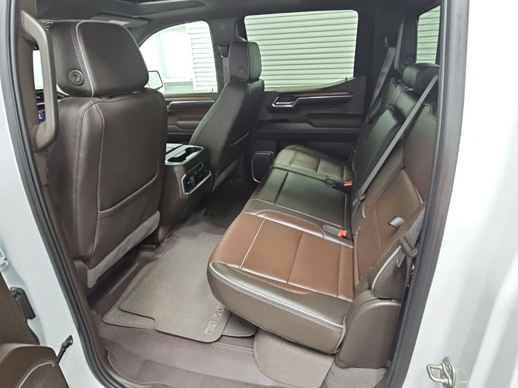 Certified 2025 GMC Sierra 1500 Denali AWD/4WD image 29