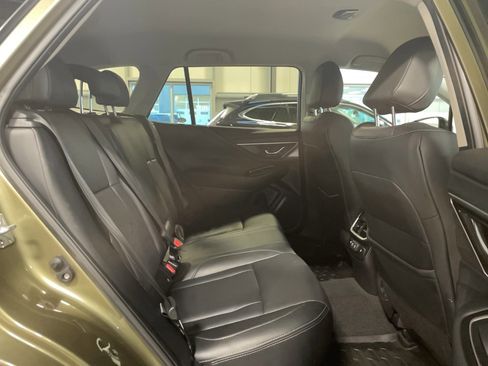 Used 2021 Subaru Outback Limited image 19