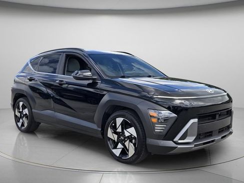 Used 2024 Hyundai Kona Limited FWD image 9