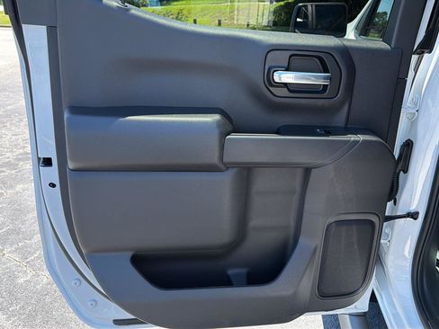 New 2026 Chevrolet Silverado 1500 Custom w/ Turbomax Blackout Package RWD image 17