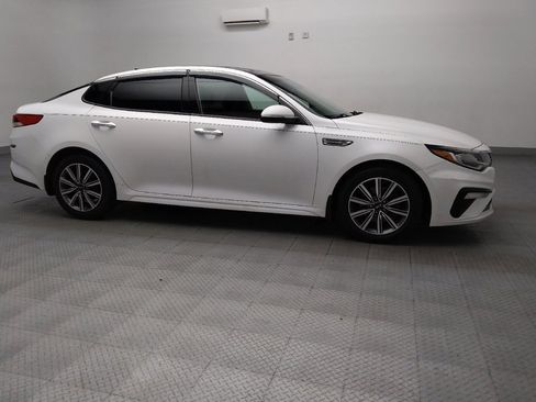 Used 2019 Kia Optima LX w/ LX Premium Package image 11