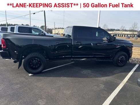 Used 2025 RAM 3500 Lone Star image 9