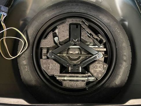 Used 2024 Subaru Forester Touring image 26