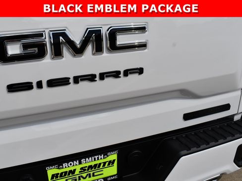 New 2026 GMC Sierra 1500 Elevation w/ LPO, Elevation Black Package AWD/4WD image 11