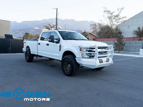 Used 2022 Ford F350 XLT image 55