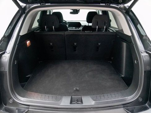 Used 2024 Chevrolet TrailBlazer LT w/ Convenience Package image 9