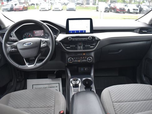 Used 2021 Ford Escape SE w/ Convenience Package FWD image 28