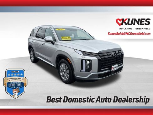 Used 2025 Hyundai Palisade SEL image 1