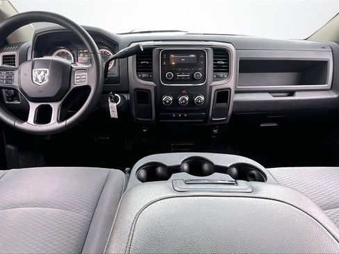 Used 2017 RAM 2500 Tradesman w/ Chrome Appearance Group image 8