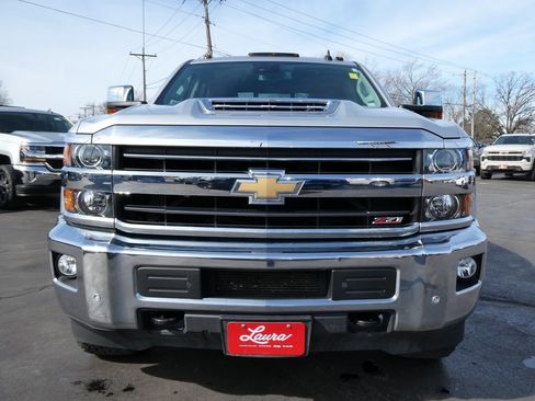 Used 2019 Chevrolet Silverado 2500 LTZ w/ Duramax Plus Package image 9