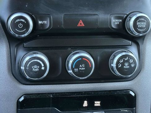 Used 2021 RAM 1500 Big Horn AWD/4WD image 6