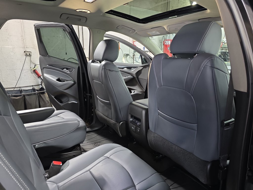 Used 2018 Buick Enclave Essence w/ Trailering Package FWD image 11