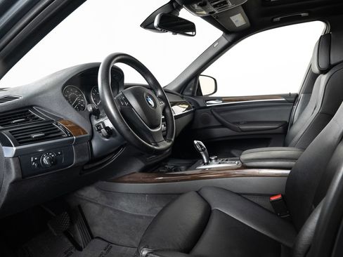 Used 2013 BMW X5 xDrive50i w/ Sport Activity Pkg image 14