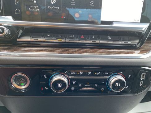 Used 2024 GMC Sierra 1500 Elevation image 19