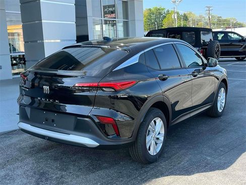 New 2025 Buick Envista Preferred w/ Convenience I Package image 3