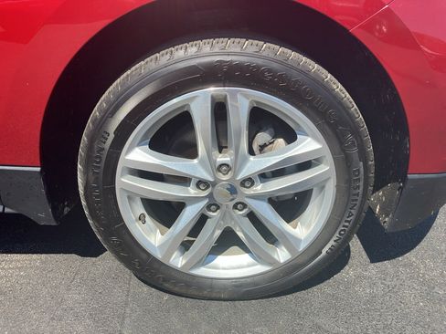 Used 2019 Chevrolet Equinox Premier FWD image 10