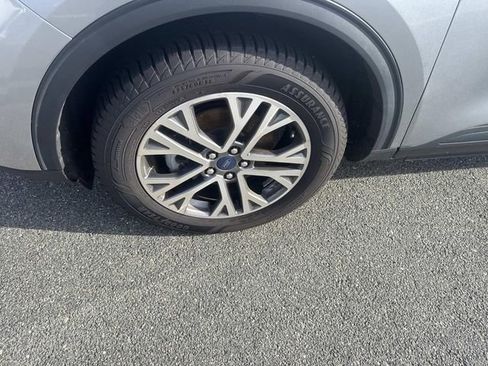 Used 2021 Ford Escape SEL image 13