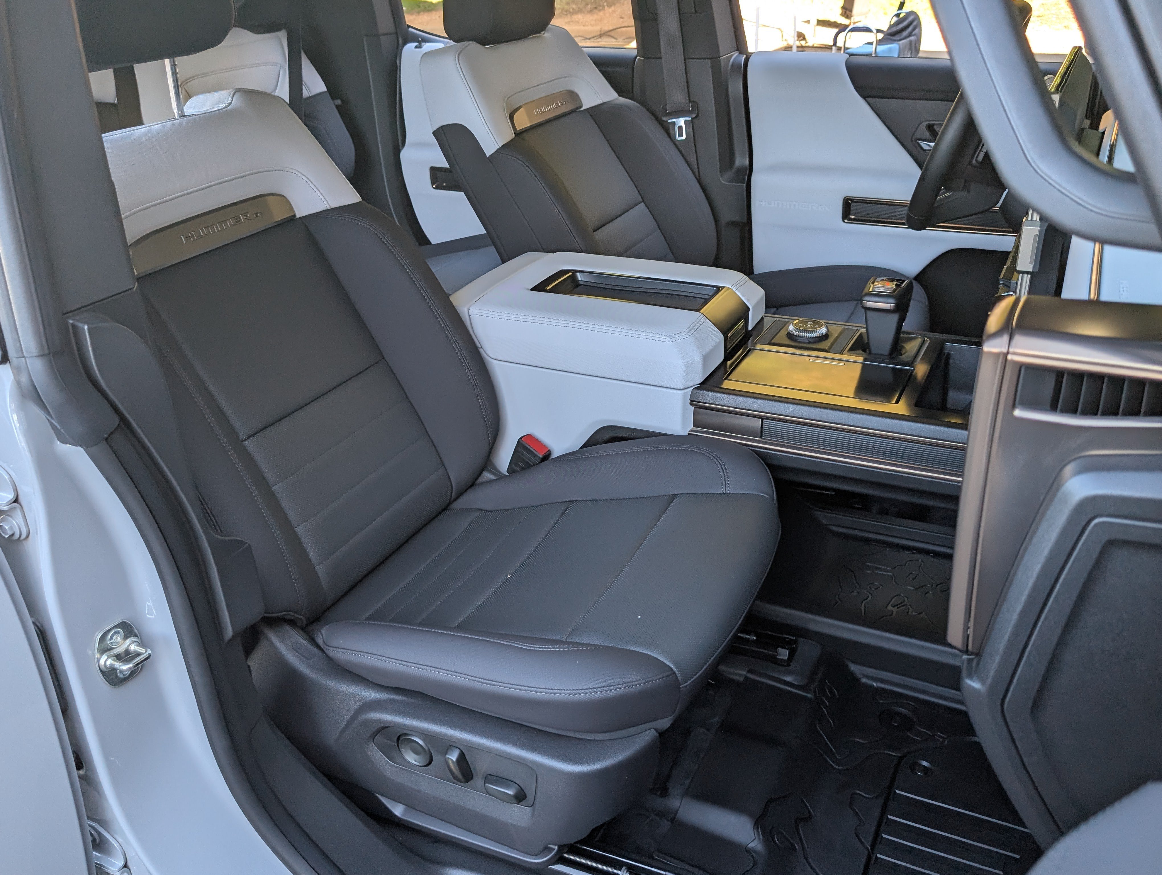 Used 2025 GMC Hummer EV 2X AWD/4WD image 22
