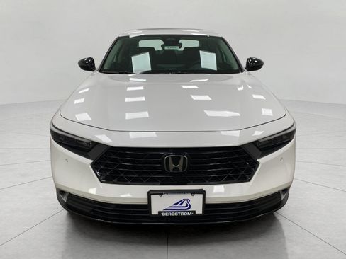Used 2024 Honda Accord Touring image 10