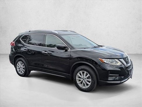 Used 2019 Nissan Rogue SV AWD/4WD image 3