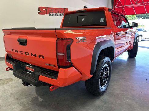 Used 2024 Toyota Tacoma TRD Off-Road w/ TRD Off Road Upgrade Package AWD/4WD image 3