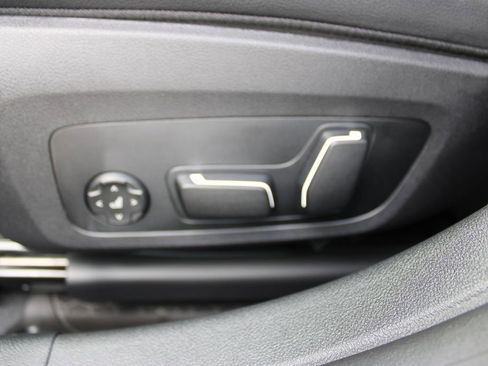 New 2026 BMW 430i xDrive w/ M Sport Package image 28