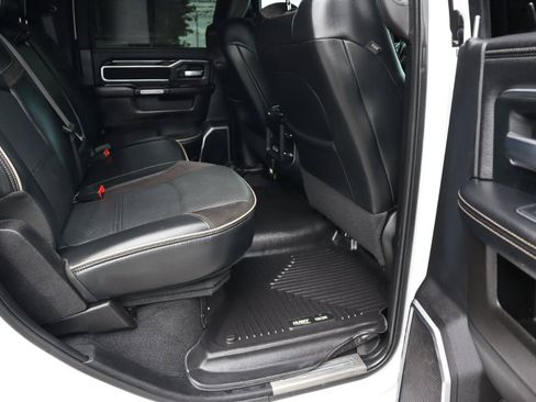 Used 2019 RAM 2500 Laramie AWD/4WD image 17