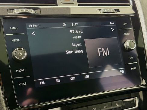 Used 2020 Volkswagen GTI SE FWD image 15