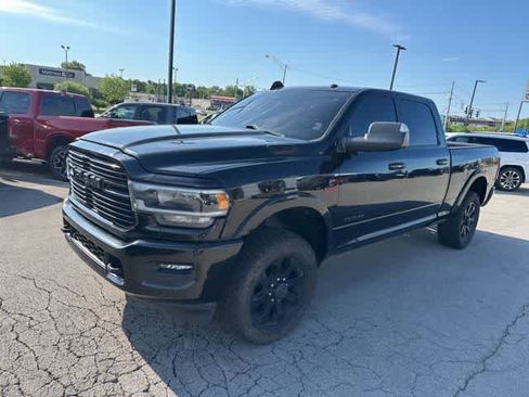 Used 2020 RAM 2500 Laramie AWD/4WD image 2