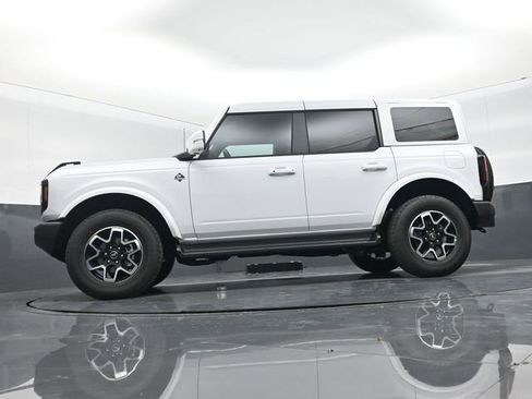 New 2025 Ford Bronco Outer Banks image 20