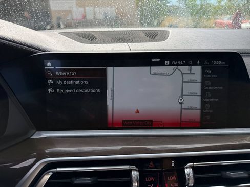 Used 2021 BMW X5 xDrive40i w/ Premium Package 3 AWD/4WD image 23