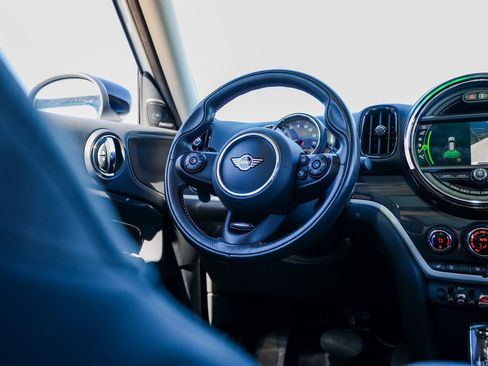 Used 2020 MINI Cooper Countryman S w/ Premium Package image 25