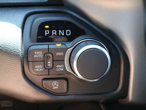 New 2026 RAM 1500 Big Horn AWD/4WD image 31