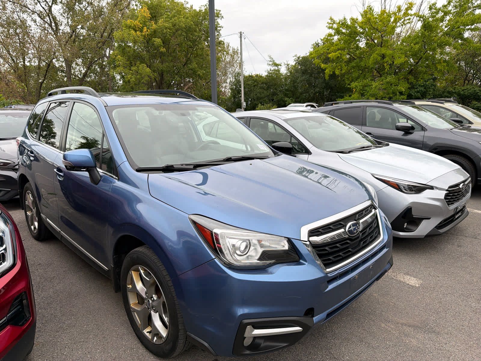Used 2017 Subaru Forester 2.5i Touring AWD/4WD image 18