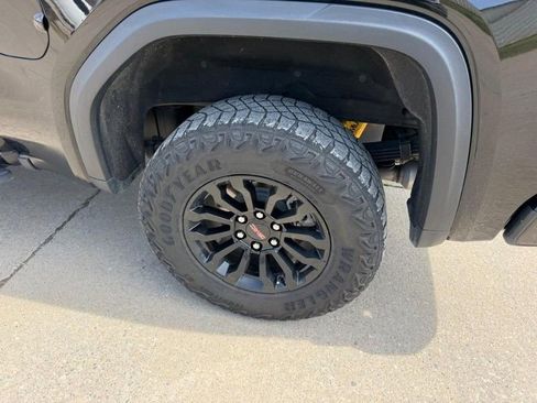 Used 2023 GMC Sierra 1500 AT4X AWD/4WD image 6