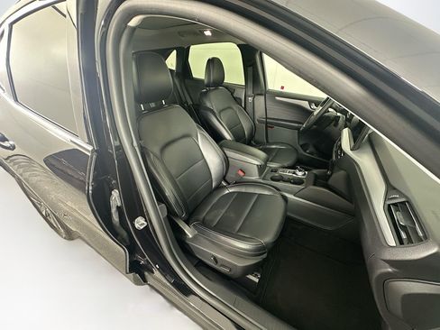 Used 2025 Ford Escape Platinum AWD/4WD image 33