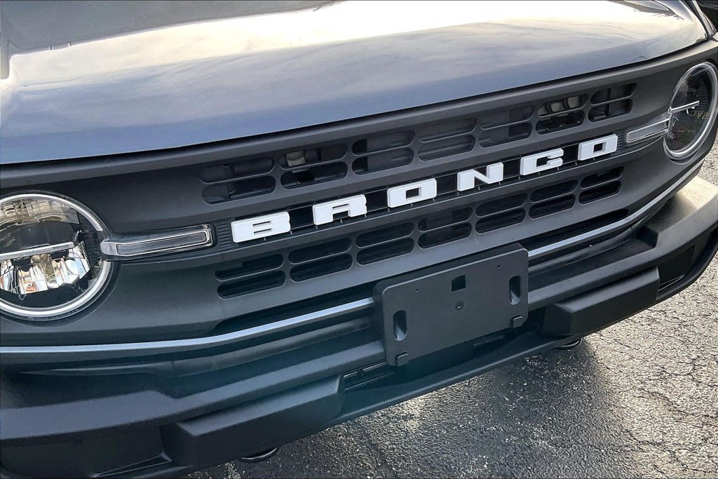 Used 2025 Ford Bronco 4-Door AWD/4WD image 30