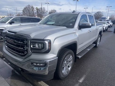 Used 2018 GMC Sierra 1500 SLT image 5