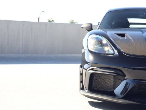 Certified 2025 Porsche 718 Cayman GT4 RS image 12