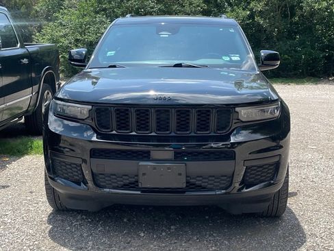 Used 2021 Jeep Grand Cherokee L Laredo RWD image 2