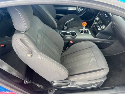 Used 2020 Ford Mustang GT RWD image 13