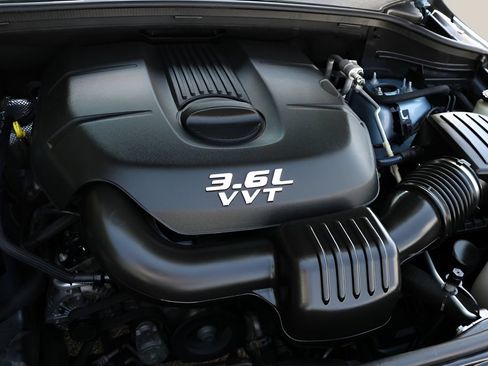 Used 2012 Jeep Grand Cherokee Laredo RWD image 10
