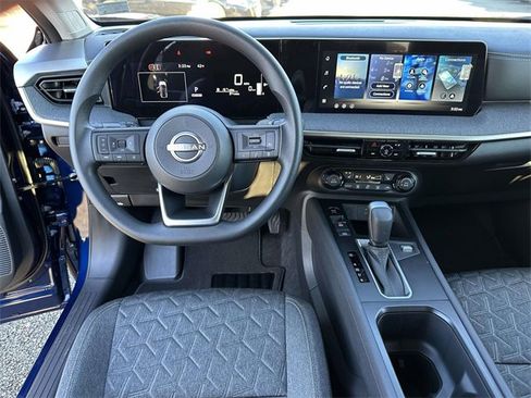 New 2026 Nissan Kicks SV image 17