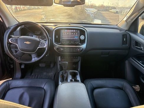 Used 2018 Chevrolet Colorado ZR2 image 24